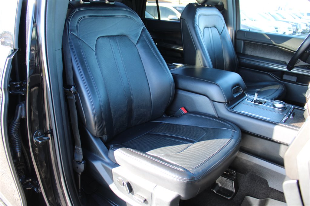 2019 Ford Expedition Max Limited photo