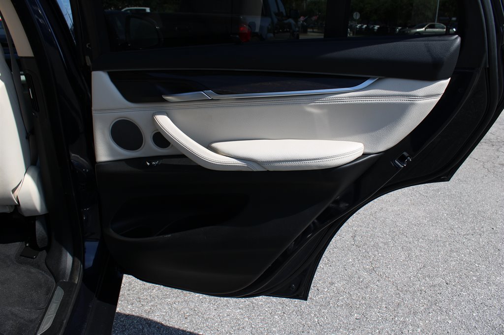 2016 BMW X5 Xdrive35i photo