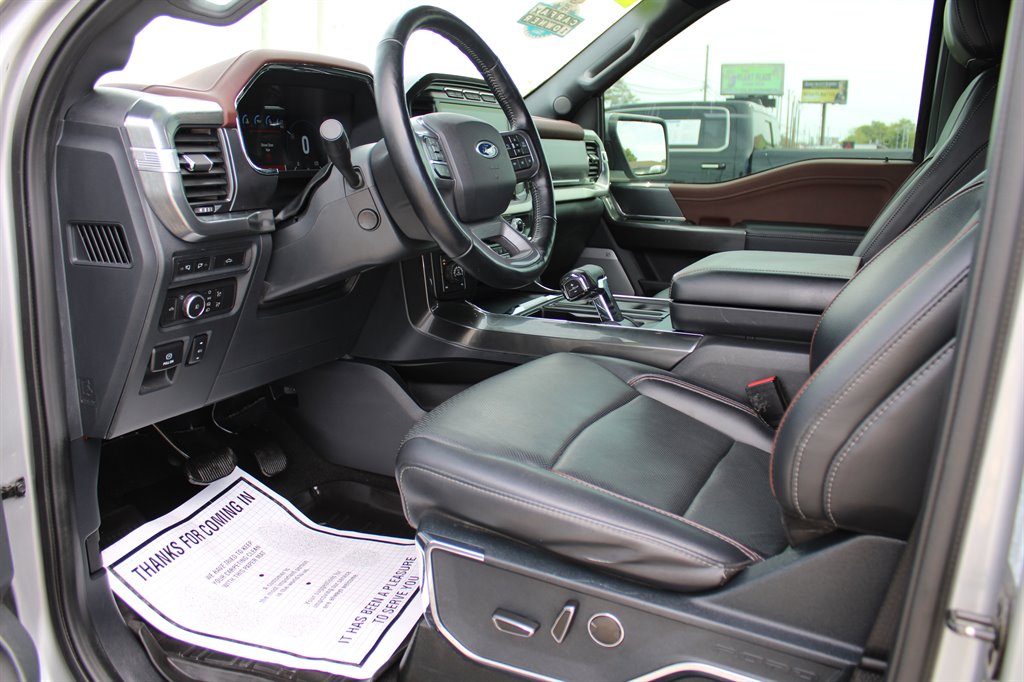 2021 Ford F150 Lariat photo