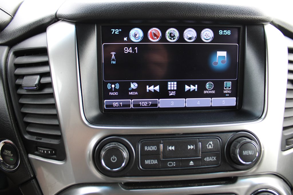 2019 Chevrolet Suburban 1500 Premier photo