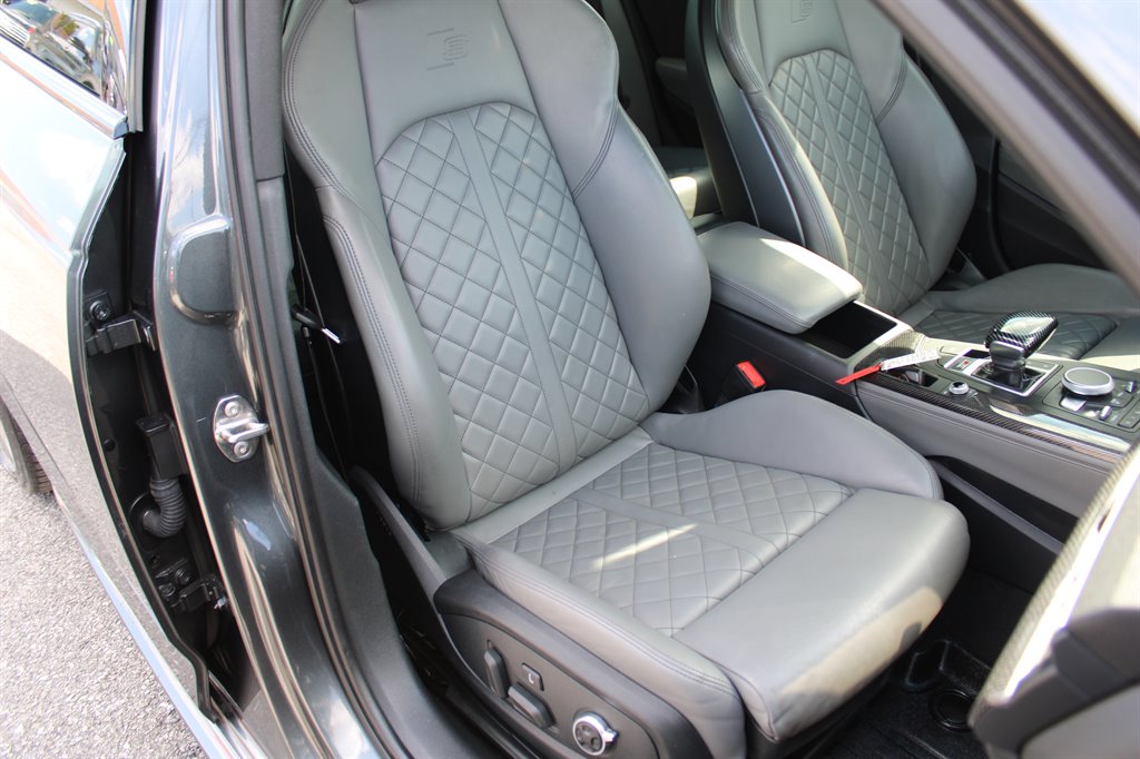 2018 Audi S4 Premium Plus photo