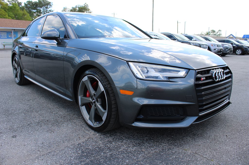 2018 Audi S4 Premium Plus photo