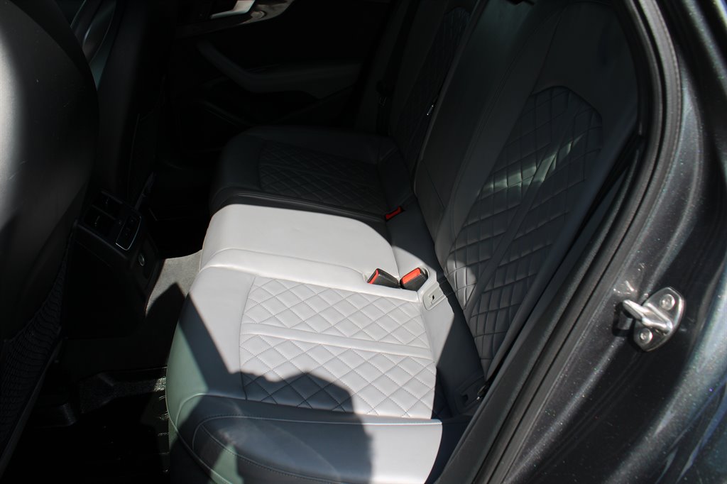 2018 Audi S4 Premium Plus photo