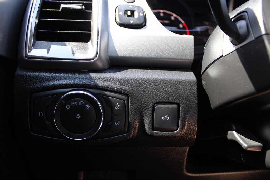2021 Ford Ranger XLT photo
