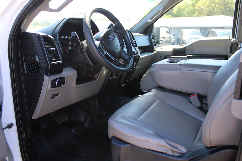 2017 Ford F150 XL photo