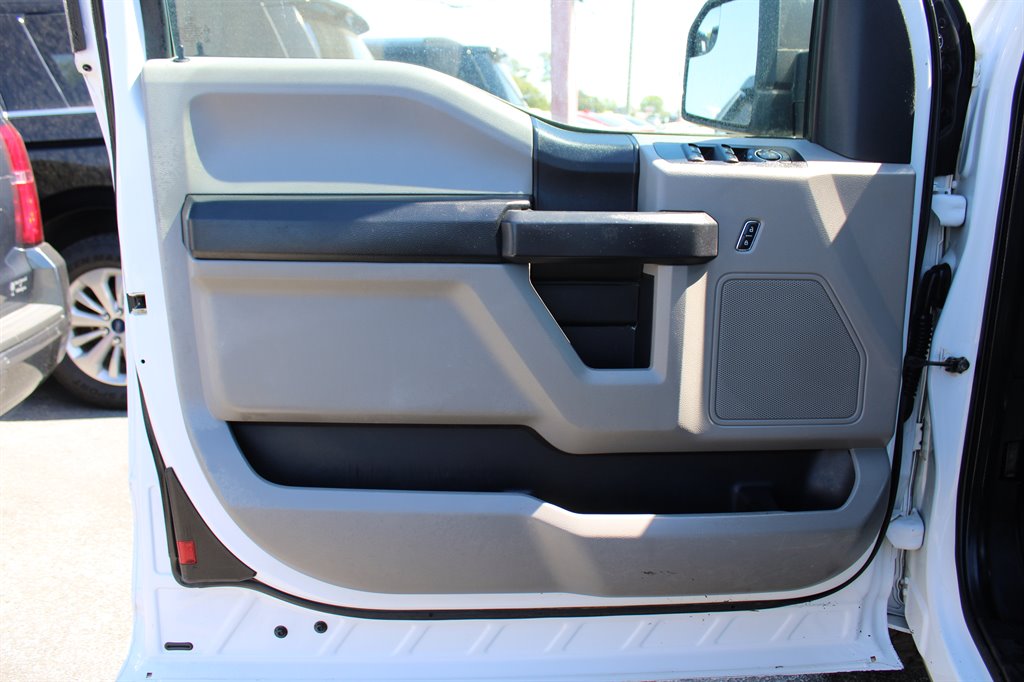2017 Ford F150 XL photo