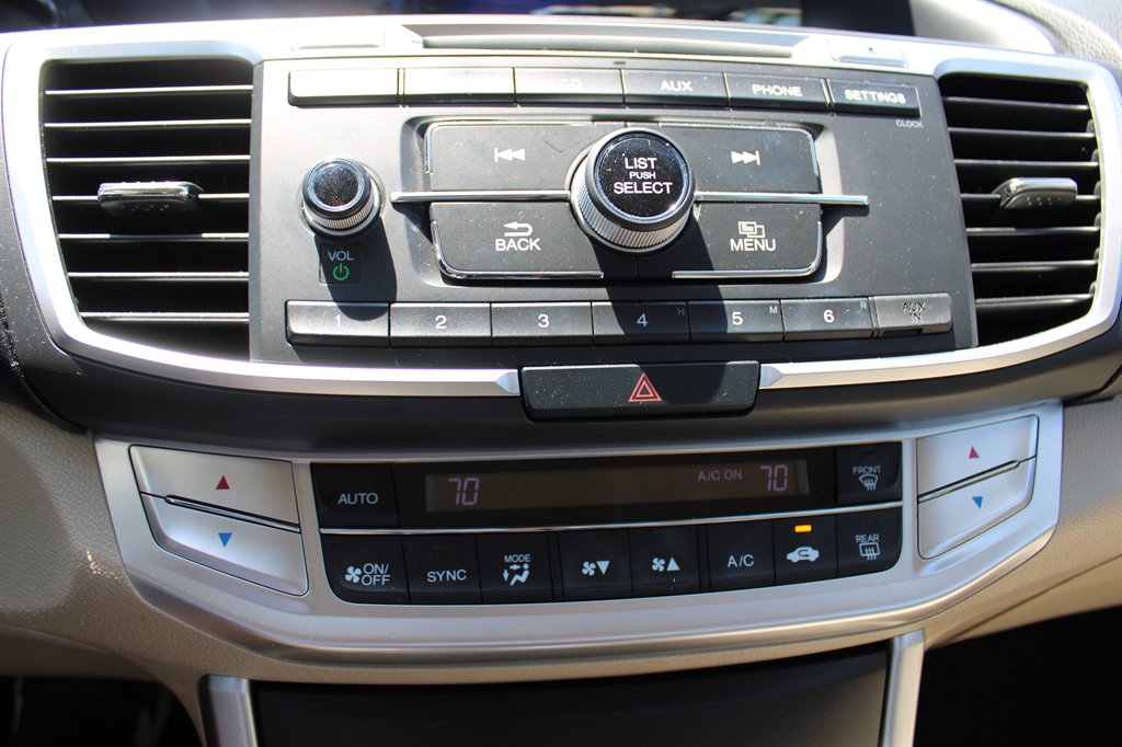 2013 Honda Accord LX photo