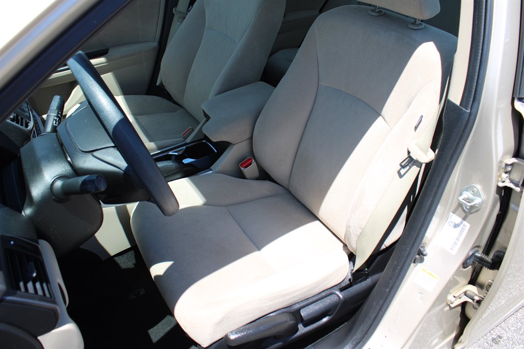 2013 Honda Accord LX photo