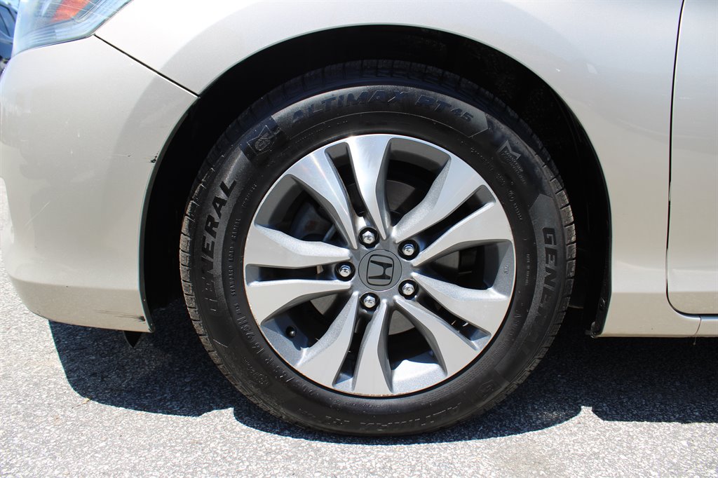 2013 Honda Accord LX photo