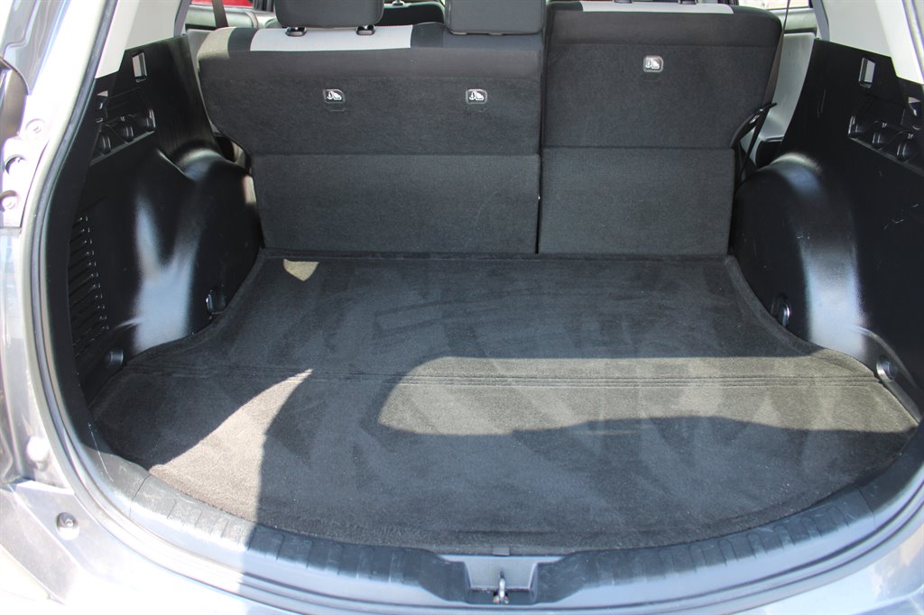 2017 Toyota RAV4 XLE photo