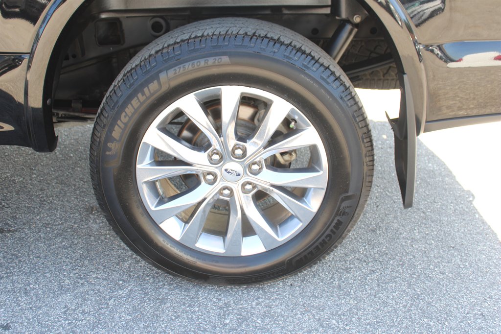 2017 Ford F-150 - $25,995