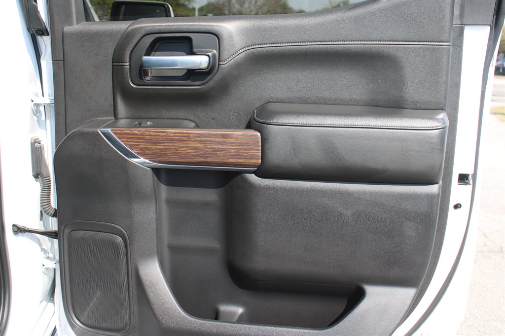 2021 Chevrolet Silverado 1500 - $37,611