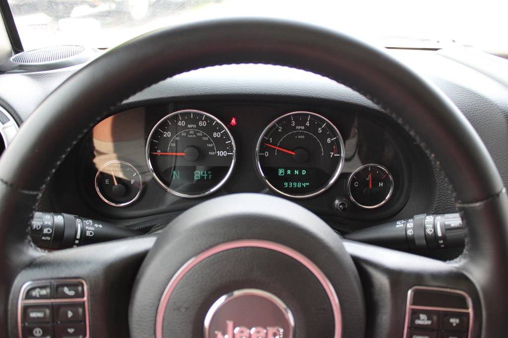 2015 Jeep Wrangler - $22,995
