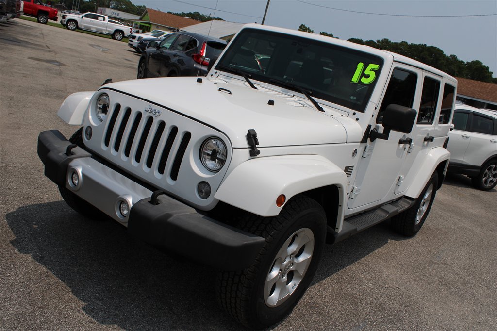 2015 Jeep Wrangler - $22,995
