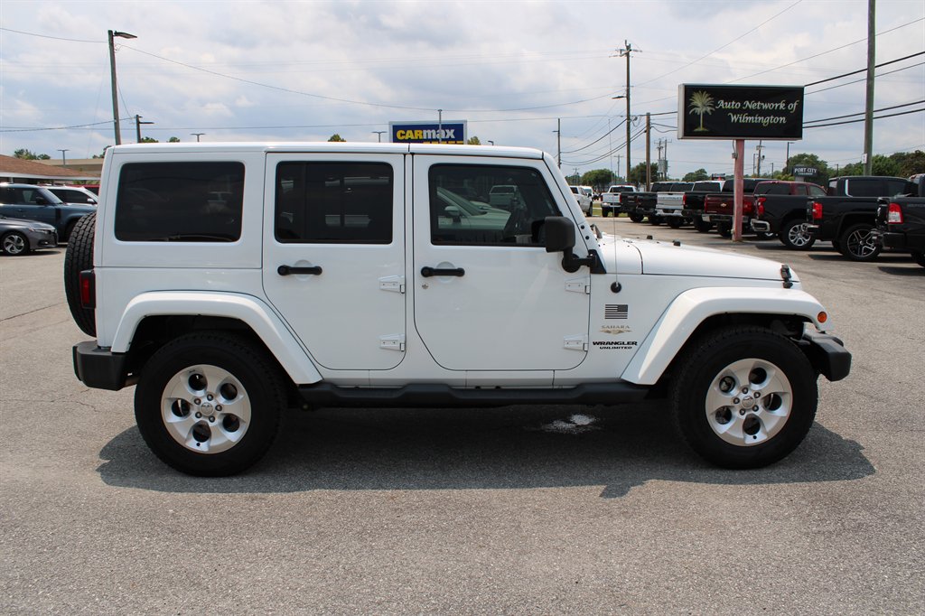 2015 Jeep Wrangler - $22,995