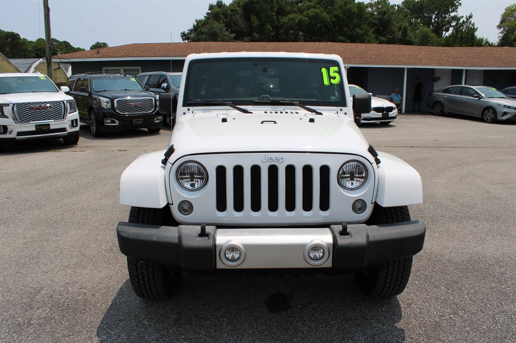 2015 Jeep Wrangler - $22,995