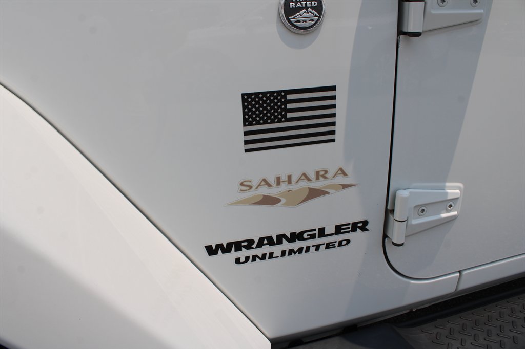 2015 Jeep Wrangler - $22,995