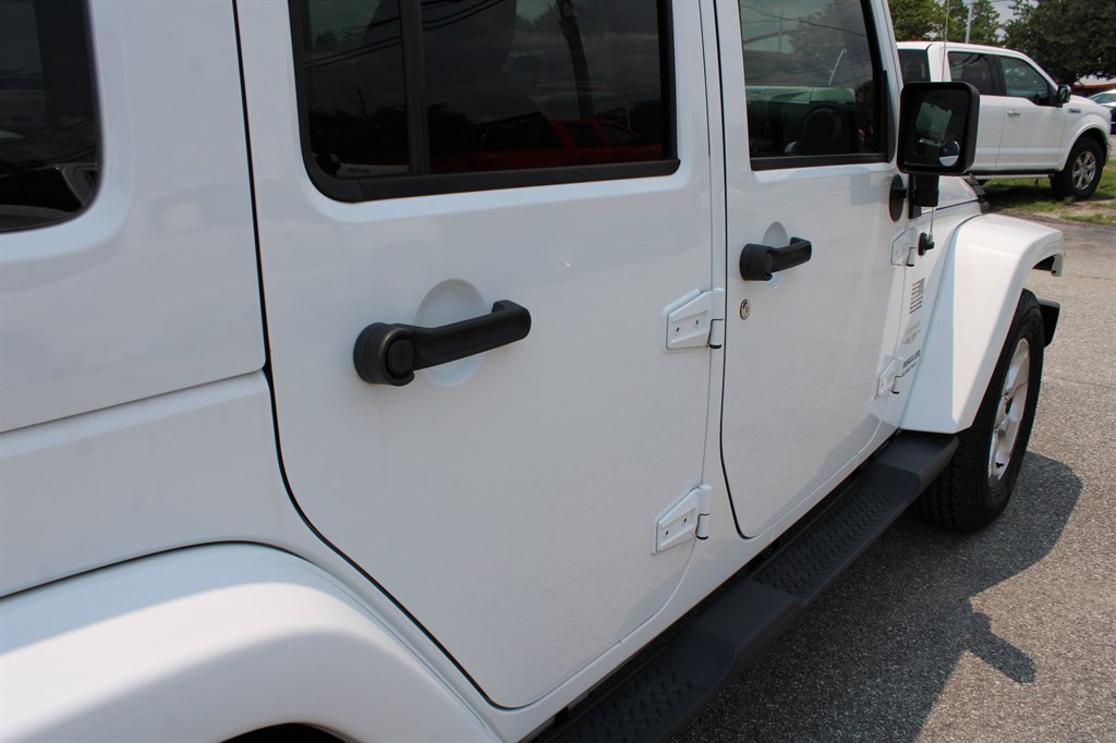 2015 Jeep Wrangler - $22,995