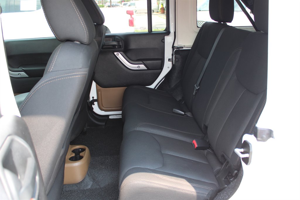 2015 Jeep Wrangler - $22,995