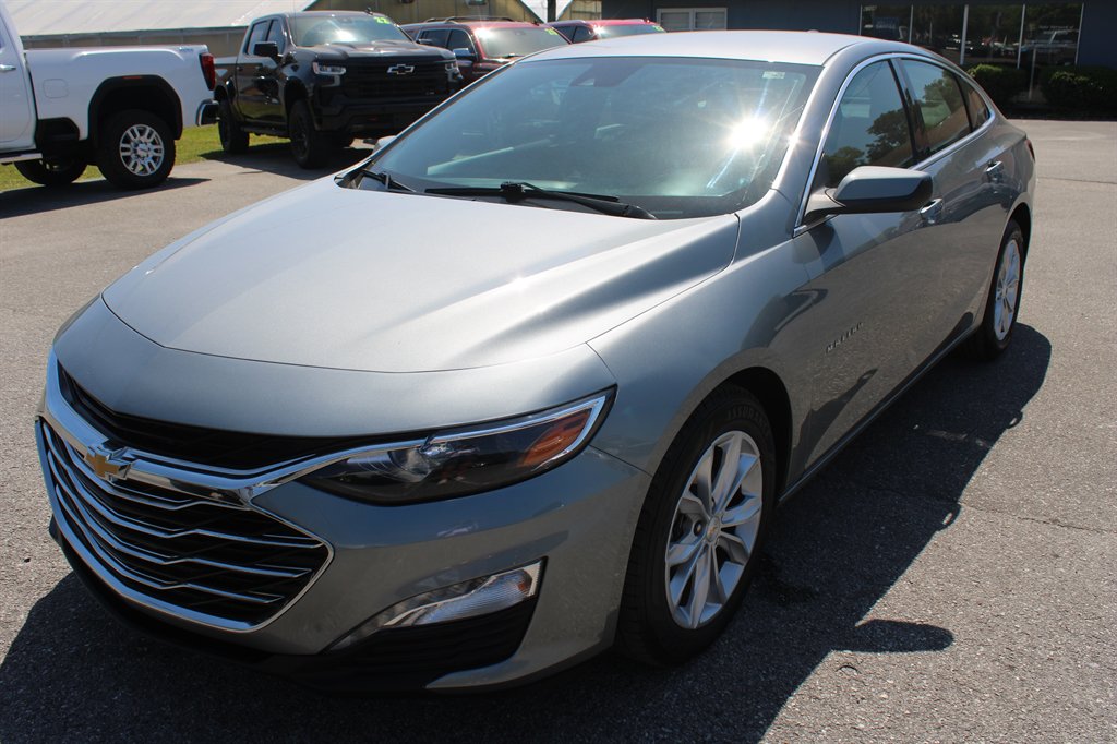 2024 Chevrolet Malibu - $18,989