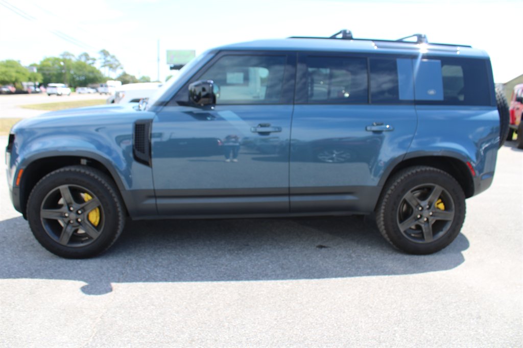 2020 Land Rover Defender - $39,995