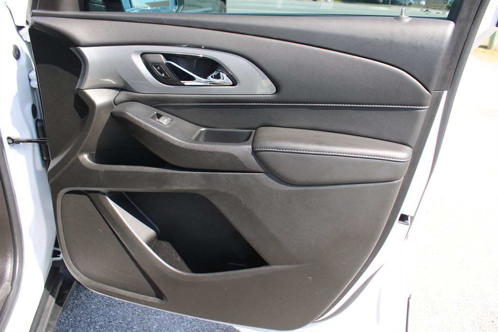 2022 Chevrolet Traverse - $19,826