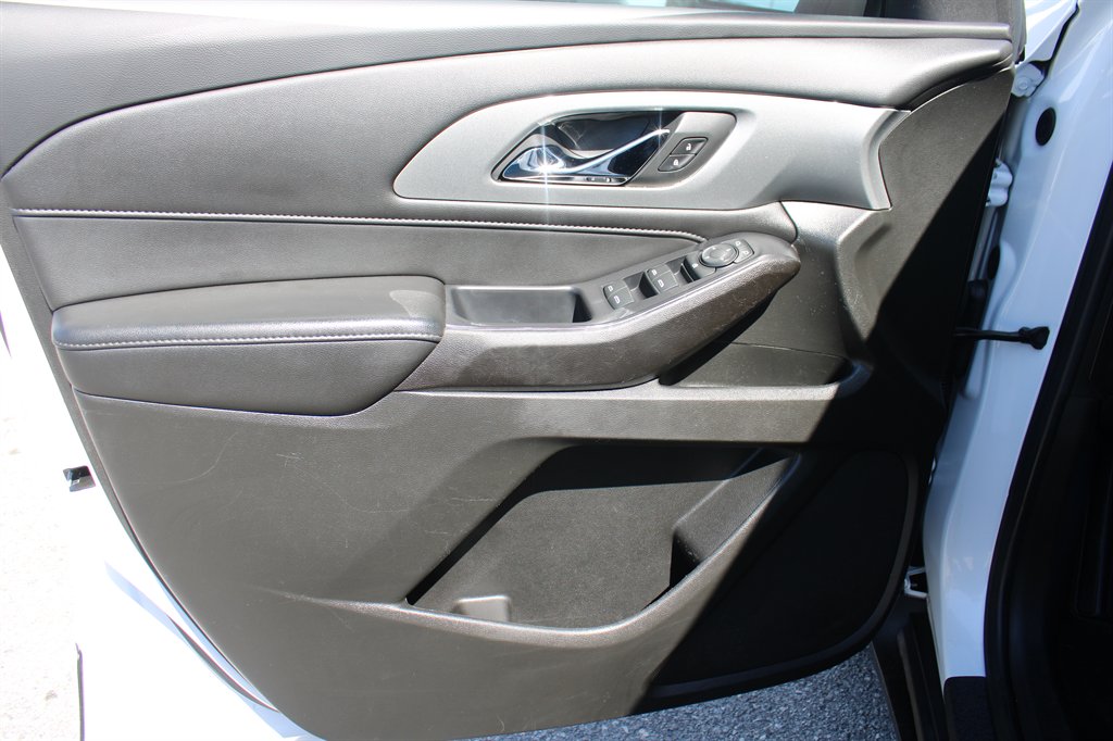 2022 Chevrolet Traverse - $19,826