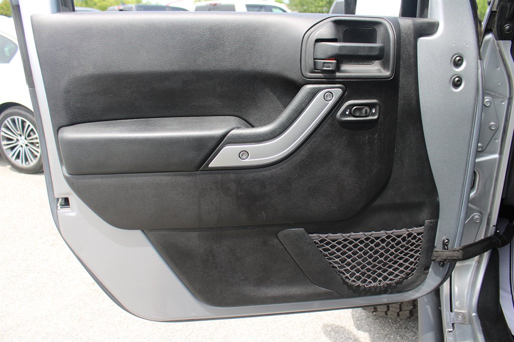 2015 Jeep Wrangler - $20,689