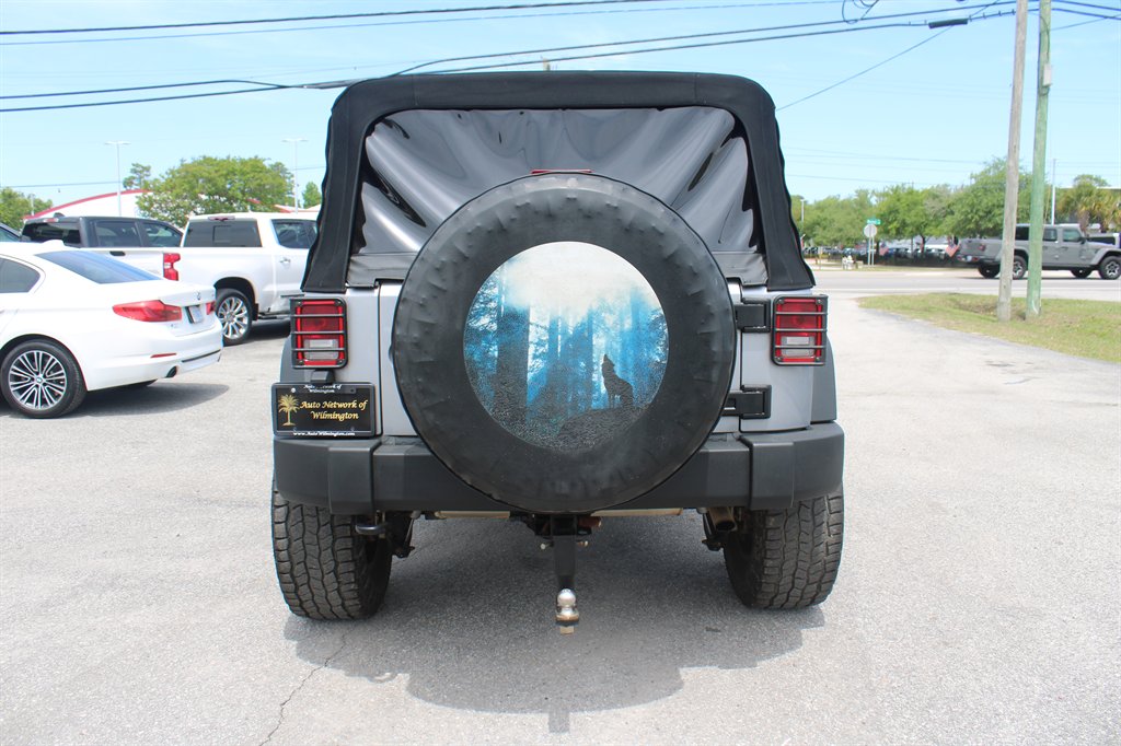2015 Jeep Wrangler - $20,689