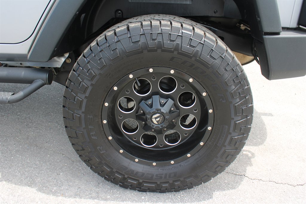 2015 Jeep Wrangler - $20,689