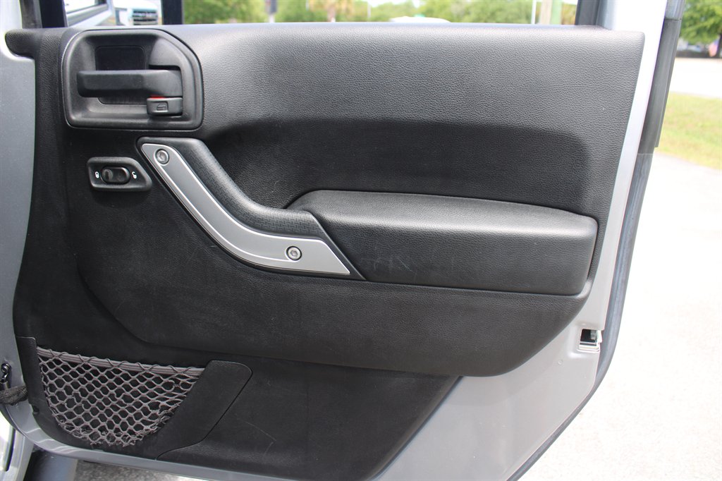 2015 Jeep Wrangler - $20,689