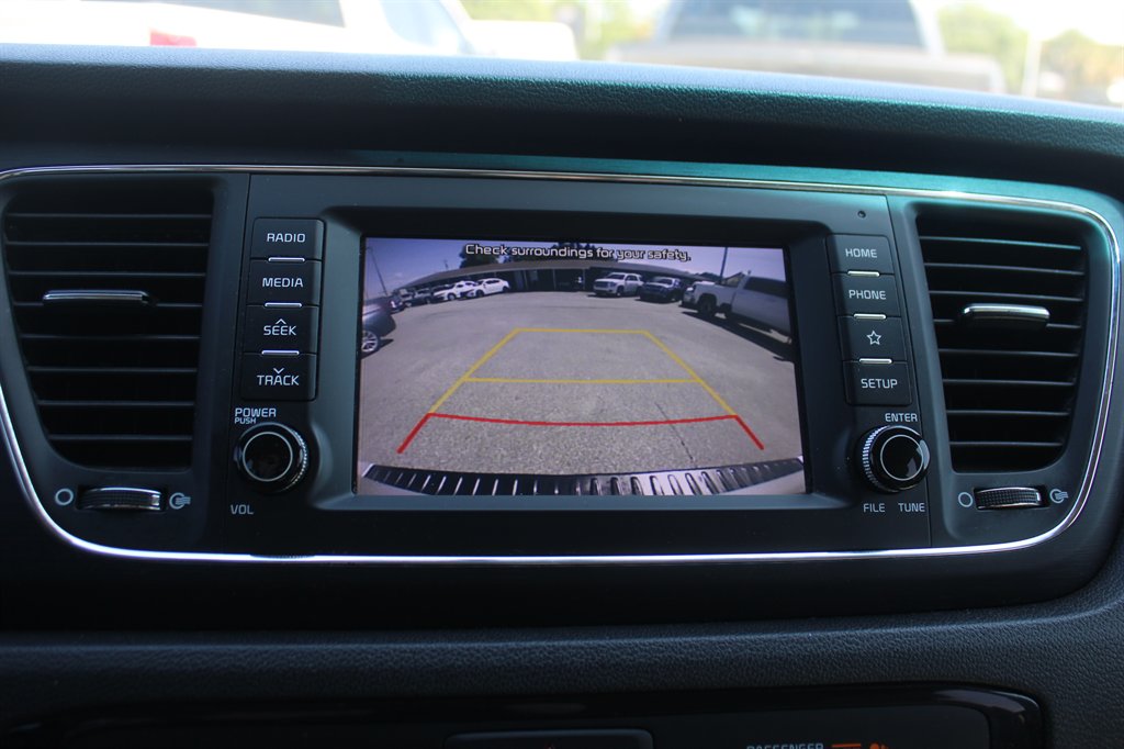 2020 Kia Sedona - $12,254