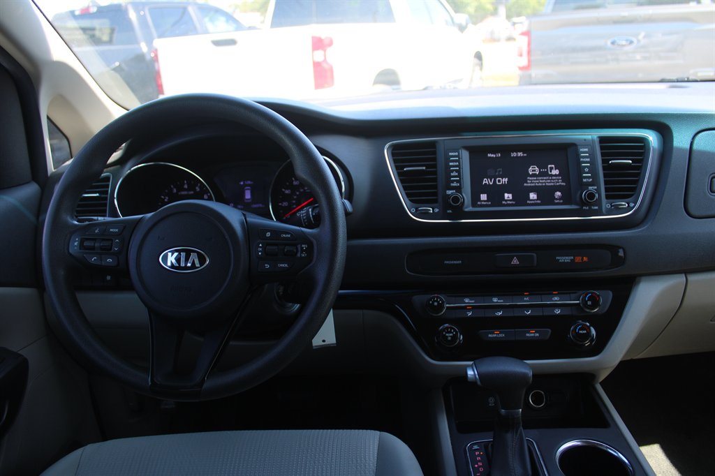 2020 Kia Sedona - $12,254