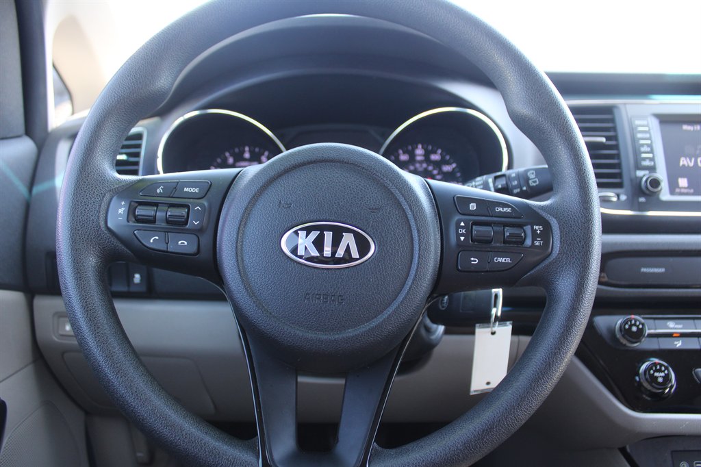 2020 Kia Sedona - $12,254