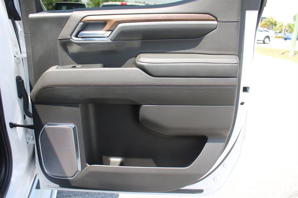 2023 Chevrolet Silverado - $51,888