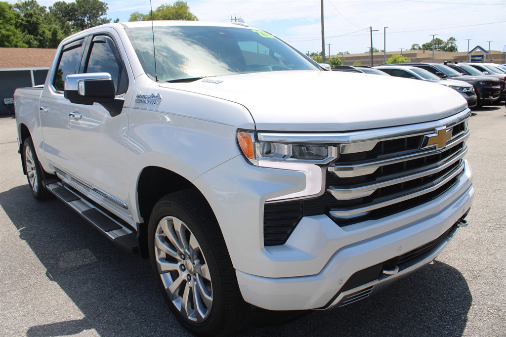 2023 Chevrolet Silverado - $51,888