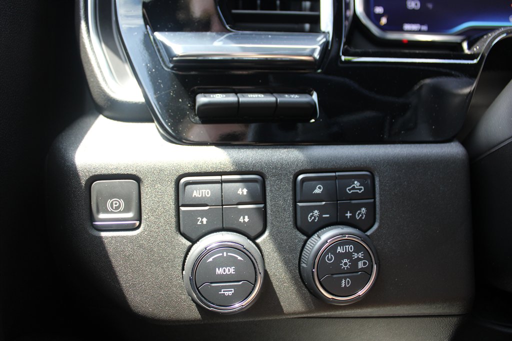 2023 Chevrolet Silverado - $51,888