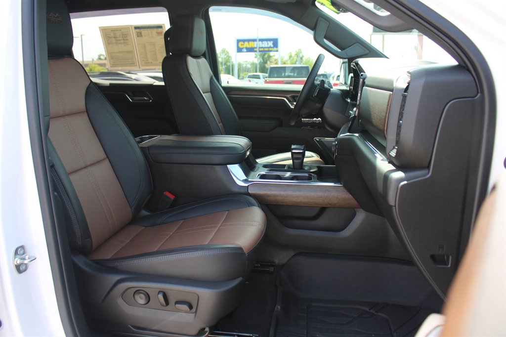 2023 Chevrolet Silverado - $51,888