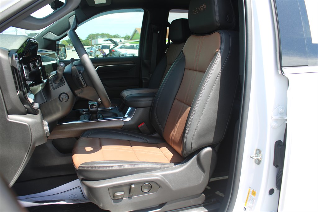 2023 Chevrolet Silverado - $51,888