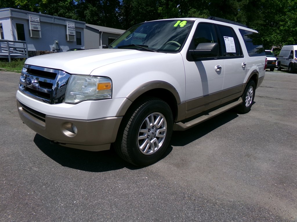 2014 Ford Expedition - $12,995