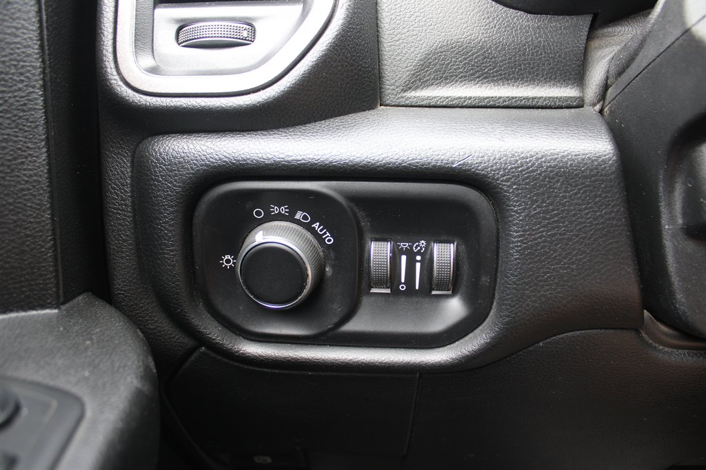2019 Ram 3500 - $31,995