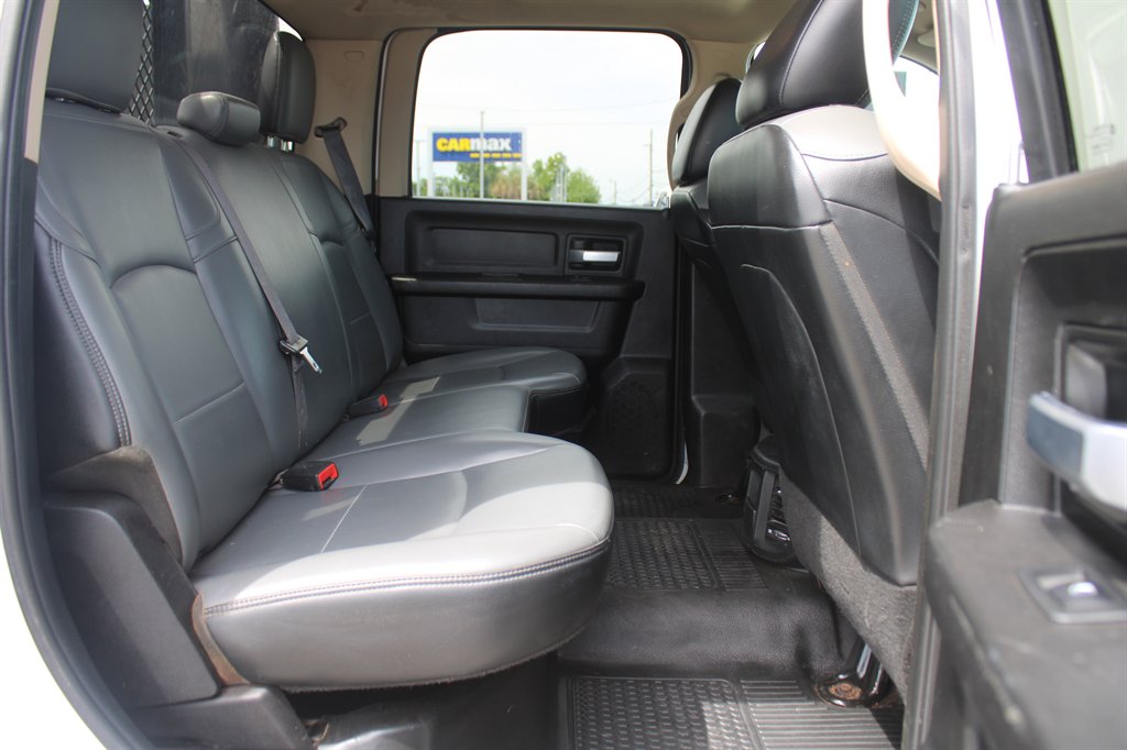 2019 Ram 3500 - $31,995