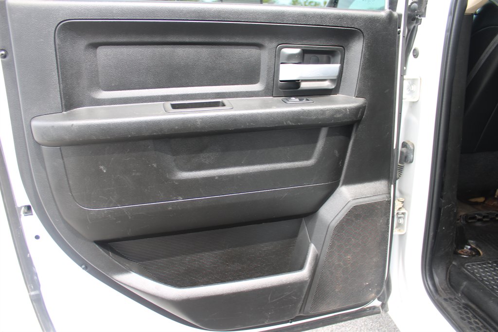 2019 Ram 3500 - $31,995