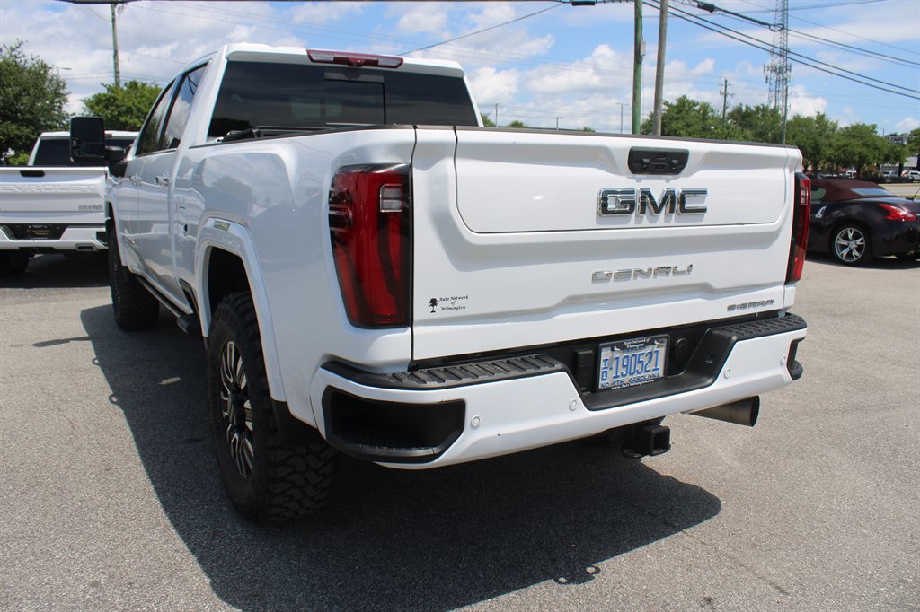 2025 GMC Sierra 2500 - $79,995