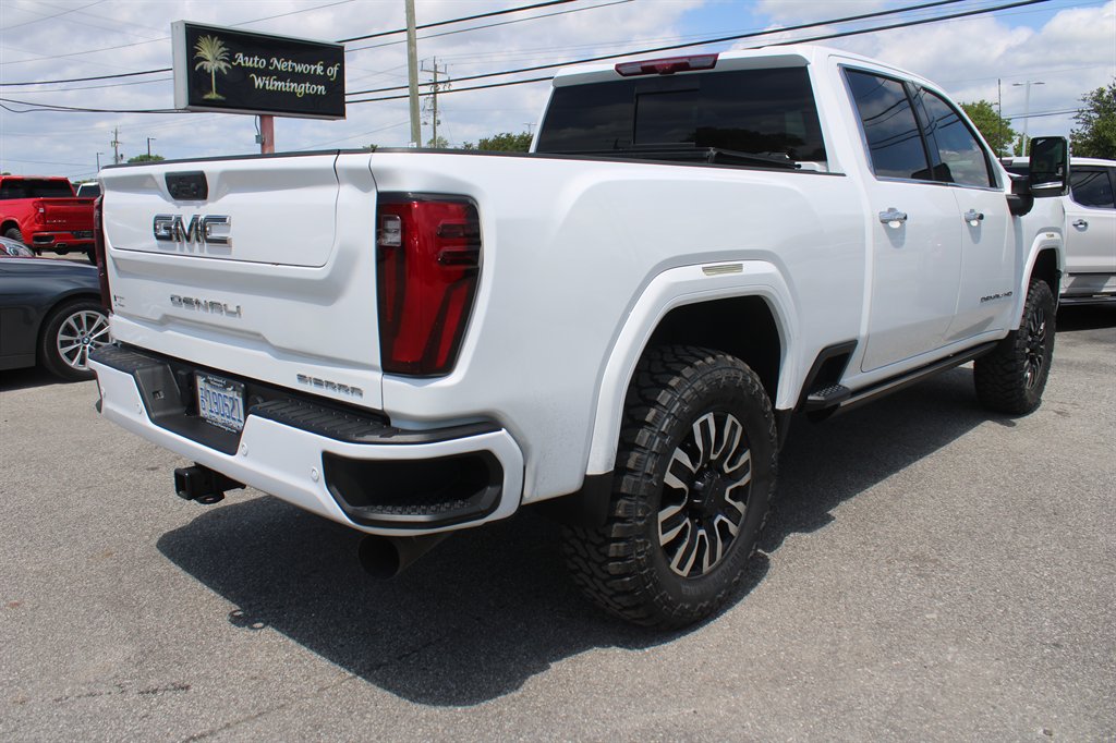 2025 GMC Sierra 2500 - $79,995