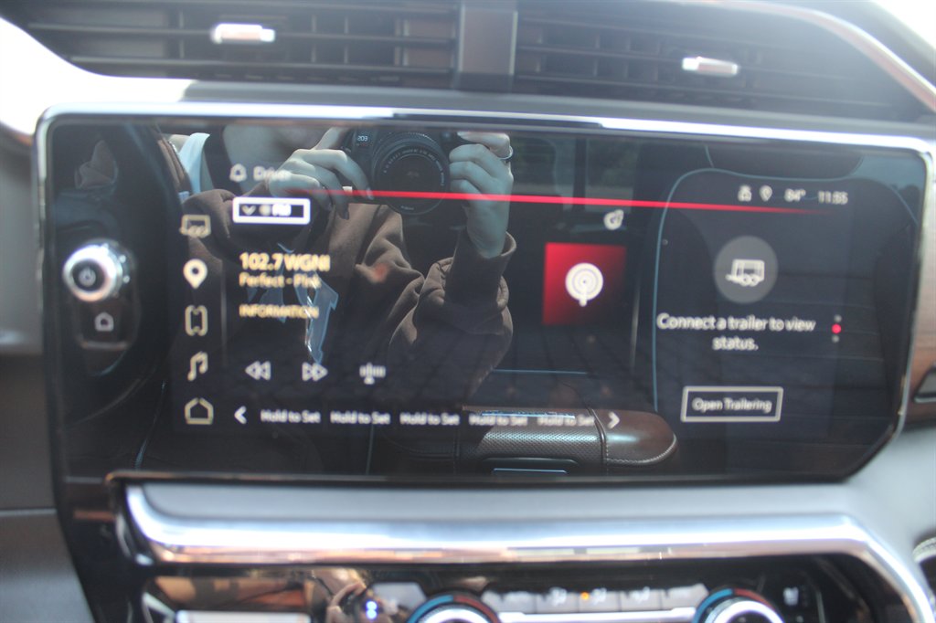 2025 GMC Sierra 2500 - $79,995