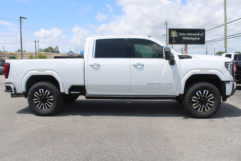 2025 GMC Sierra 2500 - $79,995