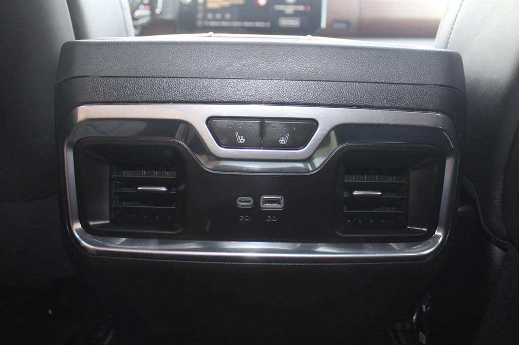 2025 GMC Sierra 2500 - $79,995