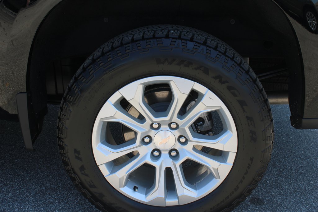 2025 Chevrolet Silverado 1500 - $50,779