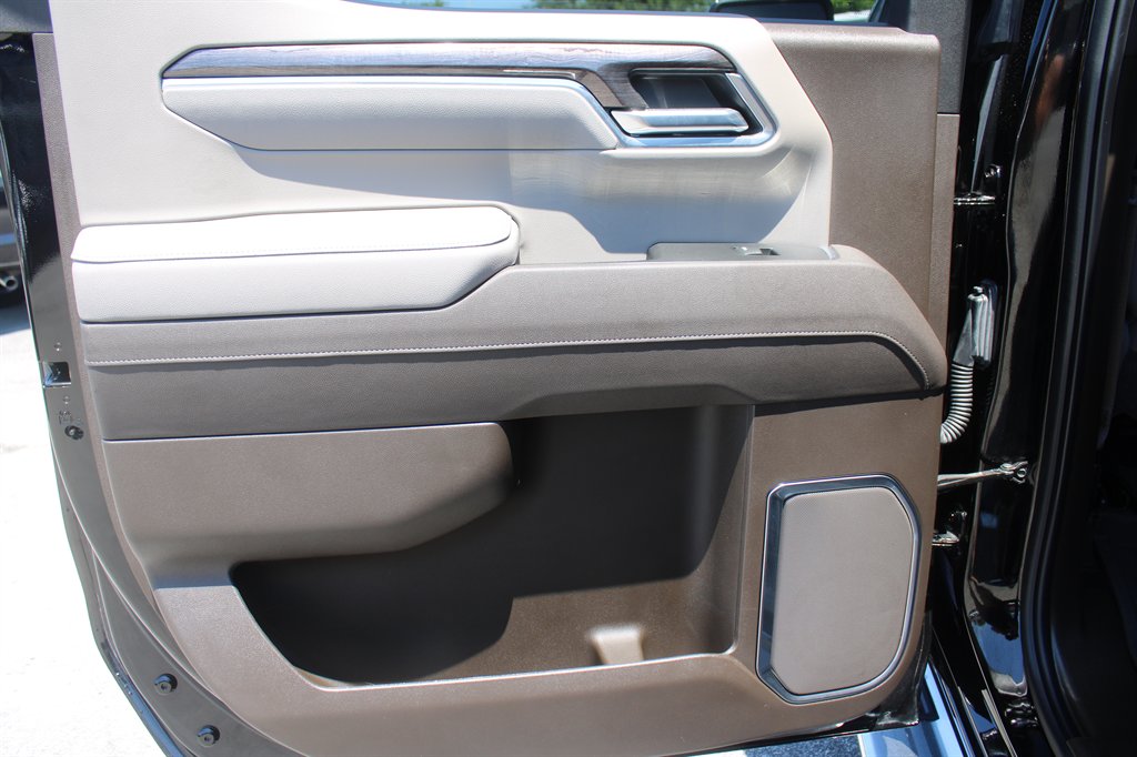 2025 Chevrolet Silverado 1500 - $50,779